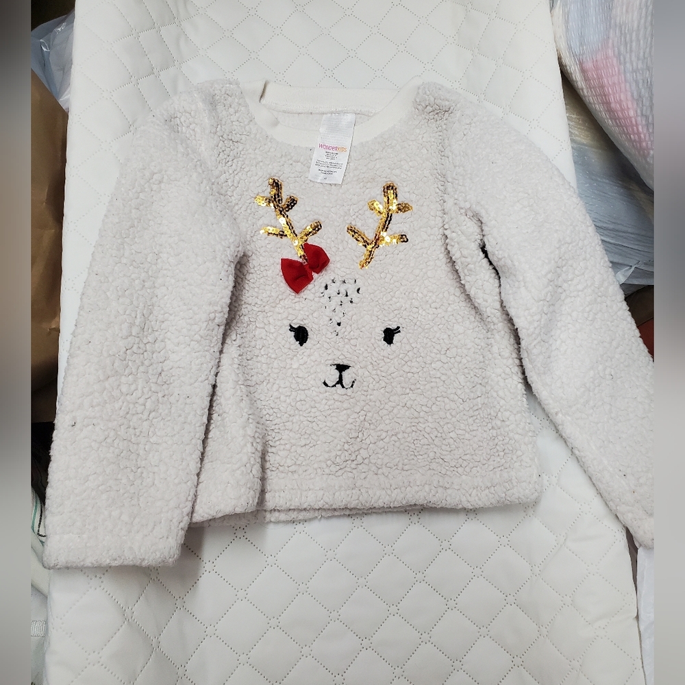 Fleece Top With Reindeer Head 4t